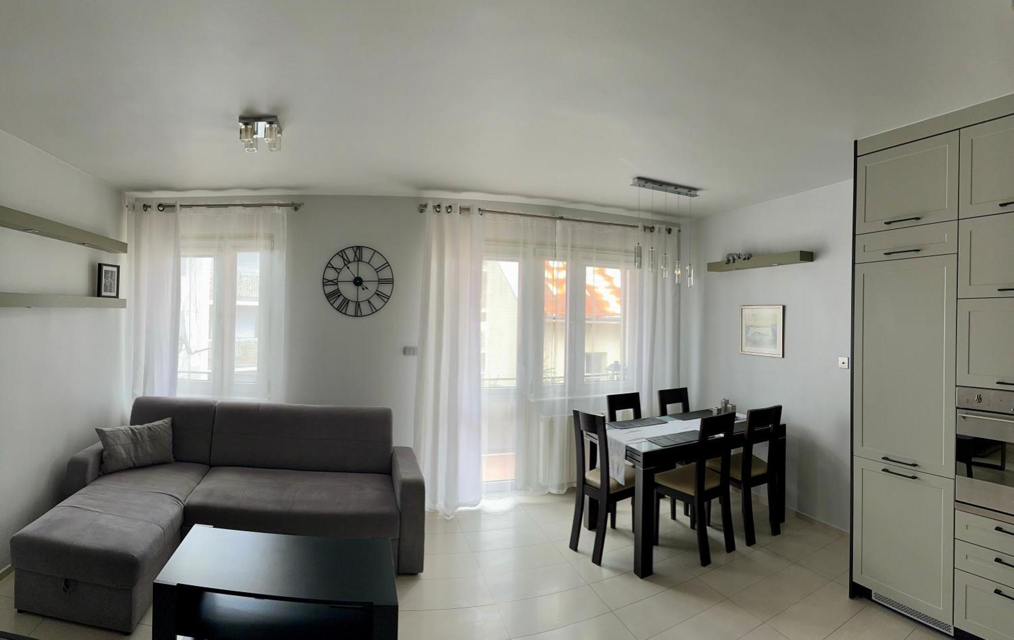 Przystanek Sanok Apartament W Scislym Centrum Eksteriør billede